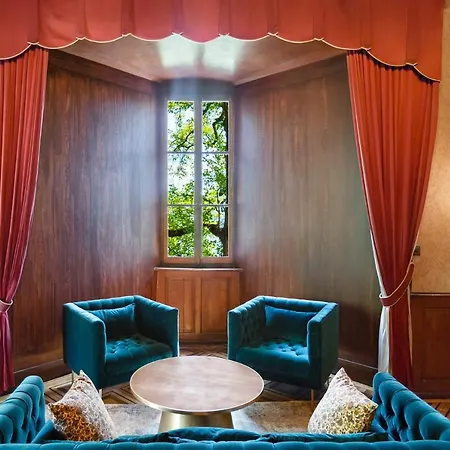 Antique In The Xv Century Castle Apartment *